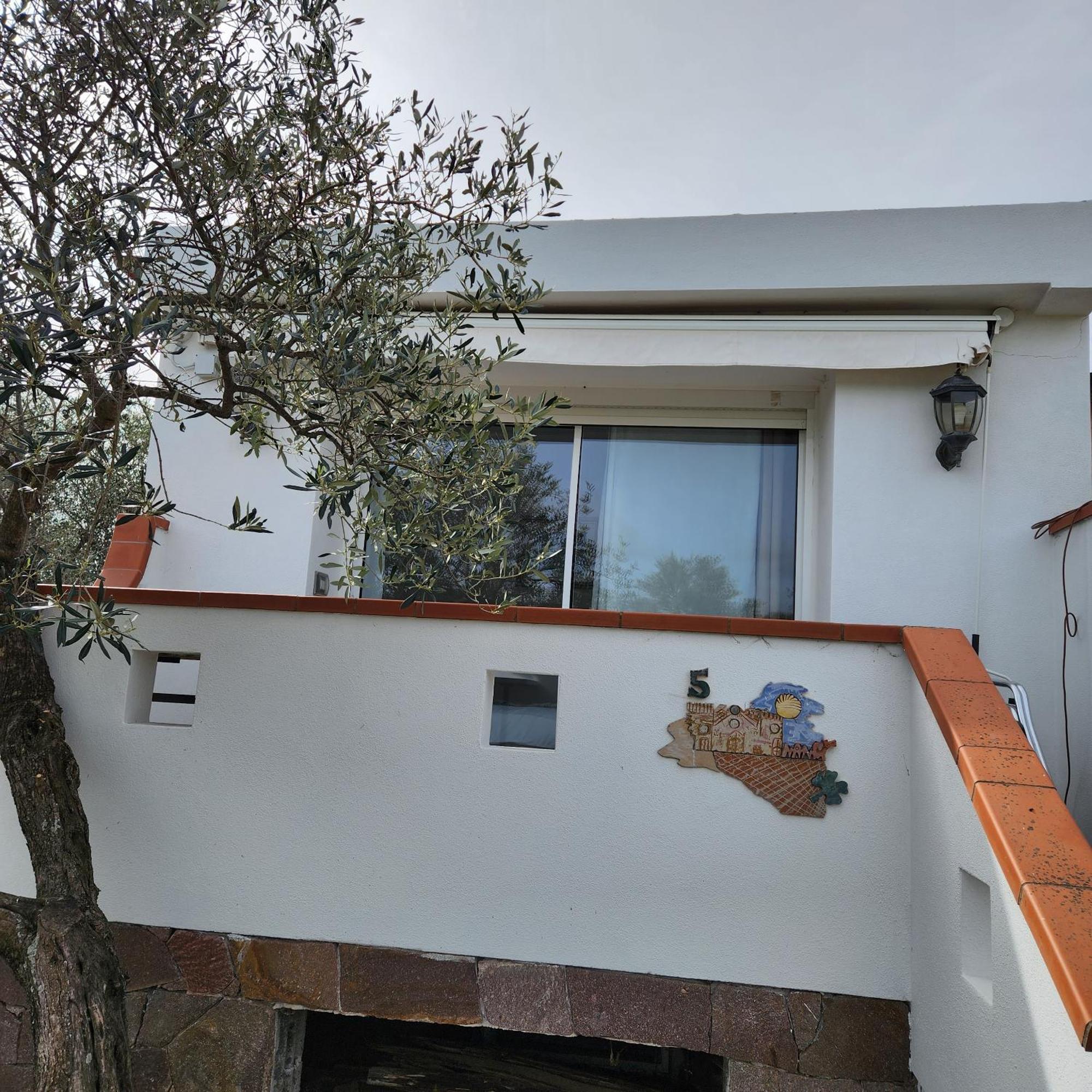 Hotel Iloghe Di Marras Loculi Exterior foto